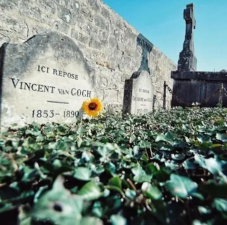 شقة Vincent Gogh Meriel