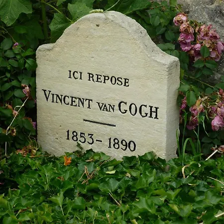 شقة Vincent Gogh *